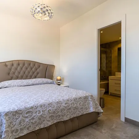 Modern In Ref M39 *